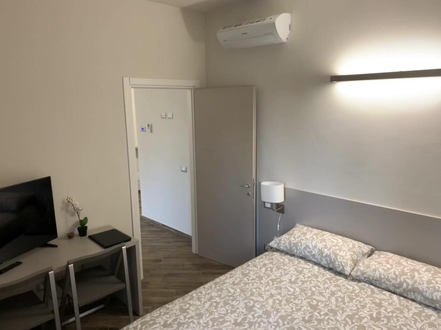 Апартаменты Jacky House 3.0 Лоди Номер фото